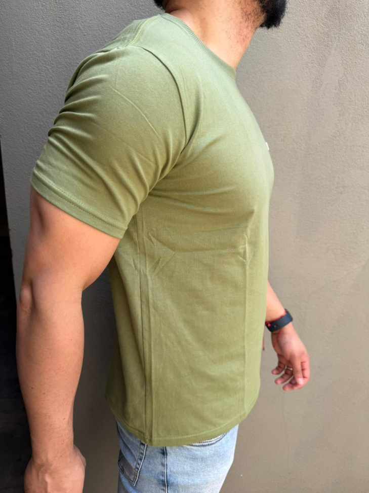 Camiseta Básica Lacoste Nacional - #4