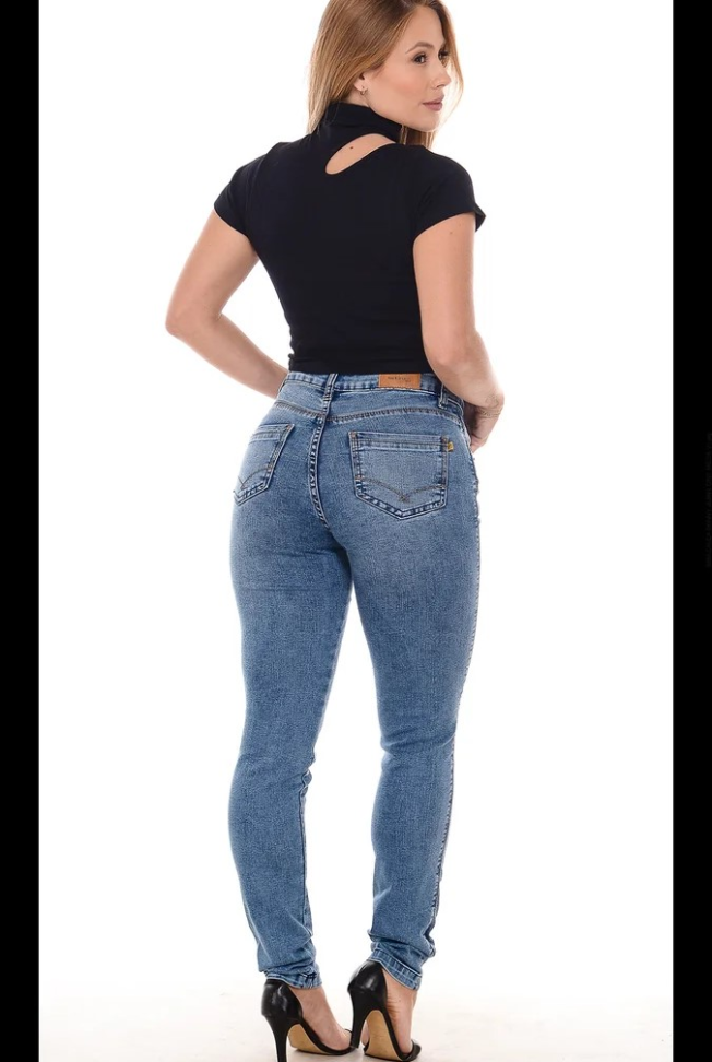 Calça Jeans Skinny 40, 46 Fac6889068