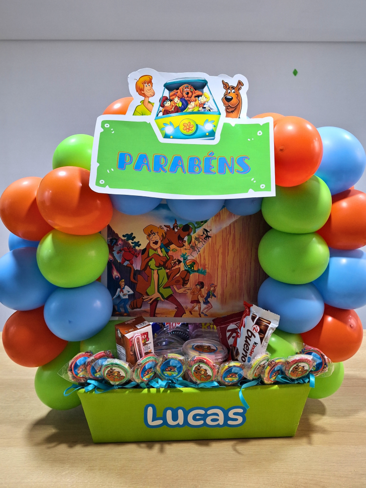 BOX MUNDO ENCANTADO (G) - TEMA PERSONALIZÁVEL