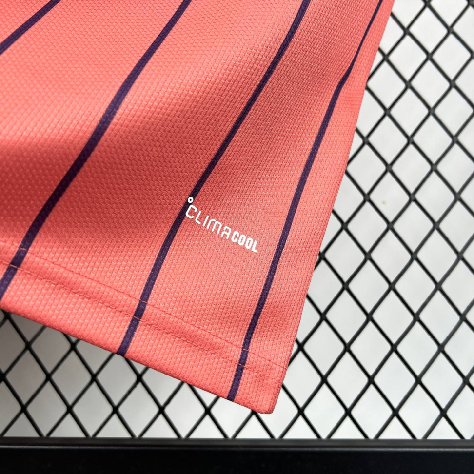 Escócia Reserva 26/27 Torcedor - #6