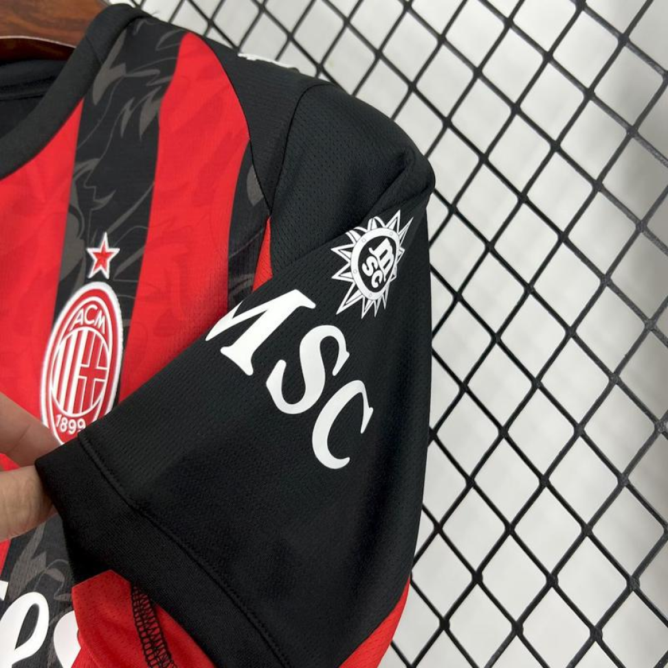 Milan Titular 24/25 Torcedor - #4