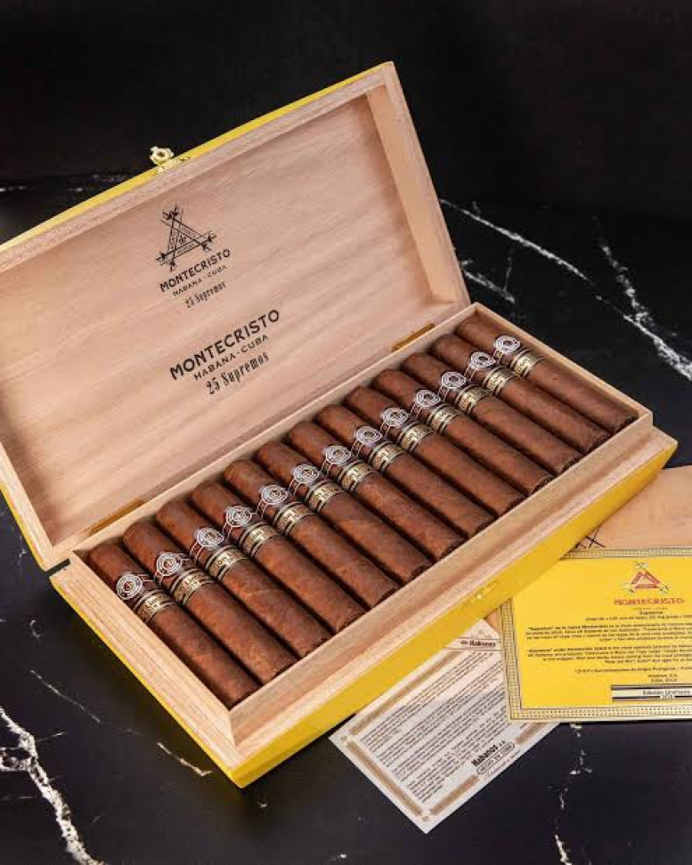 MONTECRISTO SUPREMOS EDICION LIMITADA 2019 - CX C/25