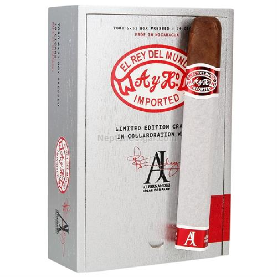 EL REY DEL MUNDO BY AJ FERNANDEZ LIMITED EDITION TORO - #1
