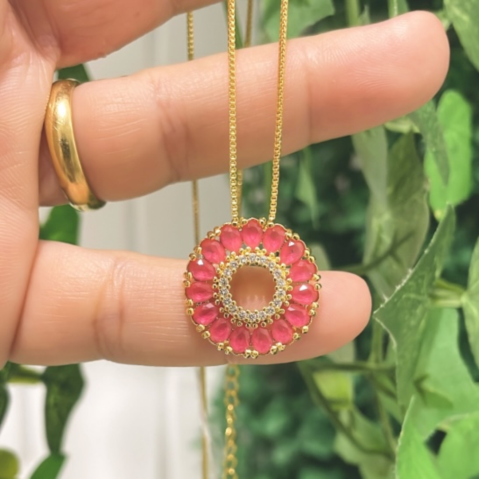 Colar Thaysa / mandala pedraria