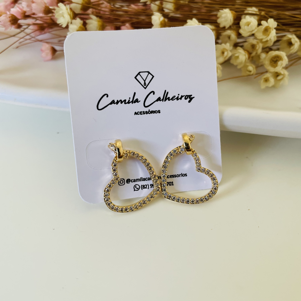 Brinco coração cravejado - semijoia