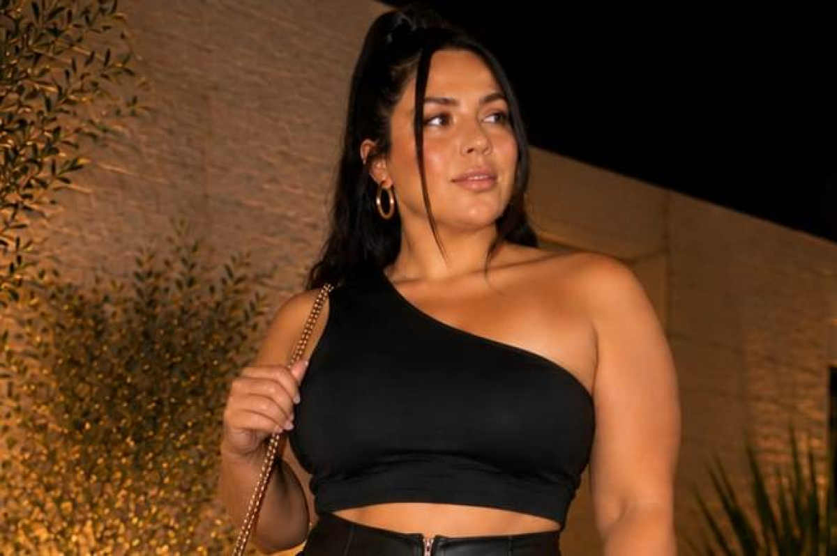 CROPPED MULA MANCA