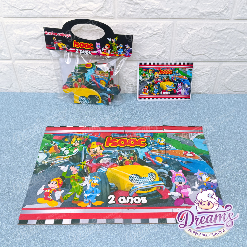 Kit com 20 Quebra-Cabeças de 12 Peças 20 × 28 cm – Mickey Sobre Rodas