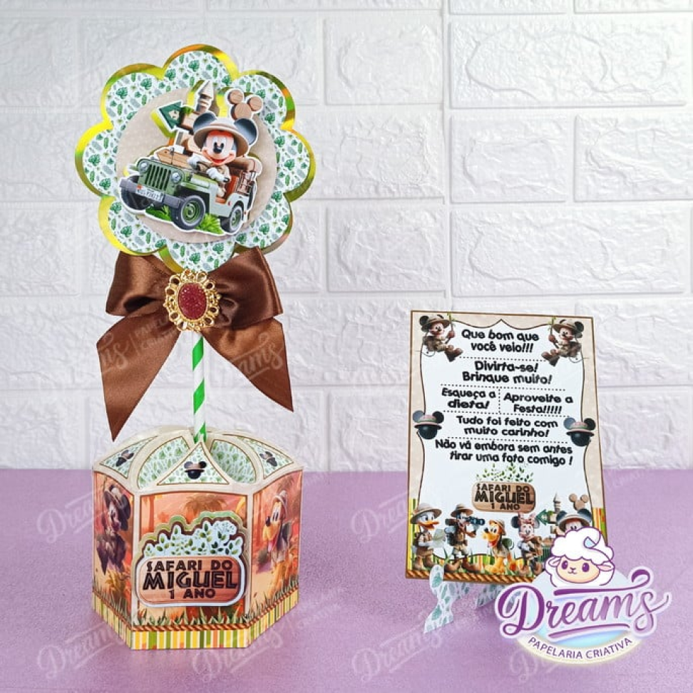 Kit com 20 Caixas Sextavadas e Plaquinhas de Agradecimento – Mickey Safari