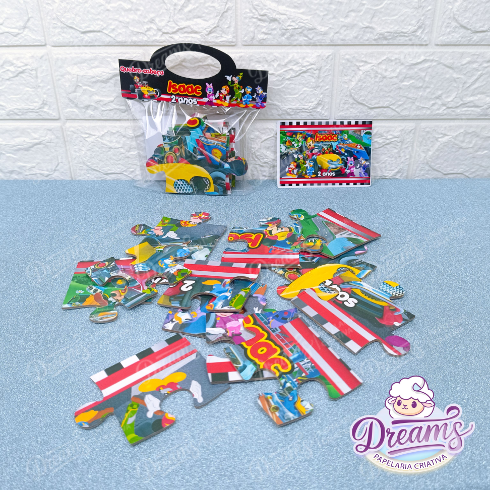 Kit com 20 Quebra-Cabeças de 12 Peças 20 × 28 cm – Mickey Sobre Rodas