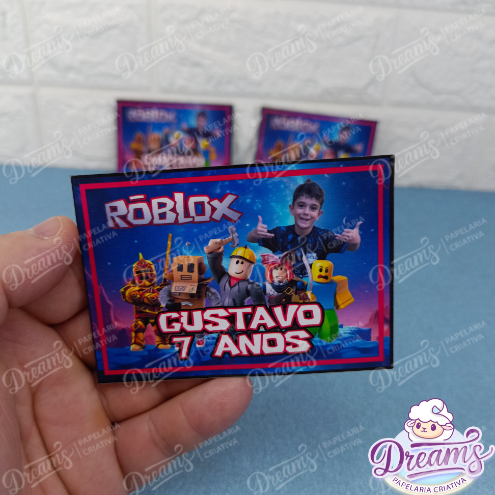 Kit com 30 Ímãs de Geladeira 10 × 7 cm – Roblox