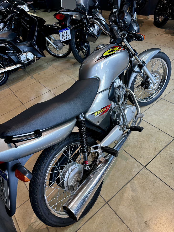 Titan 125 ano 2001 - #3