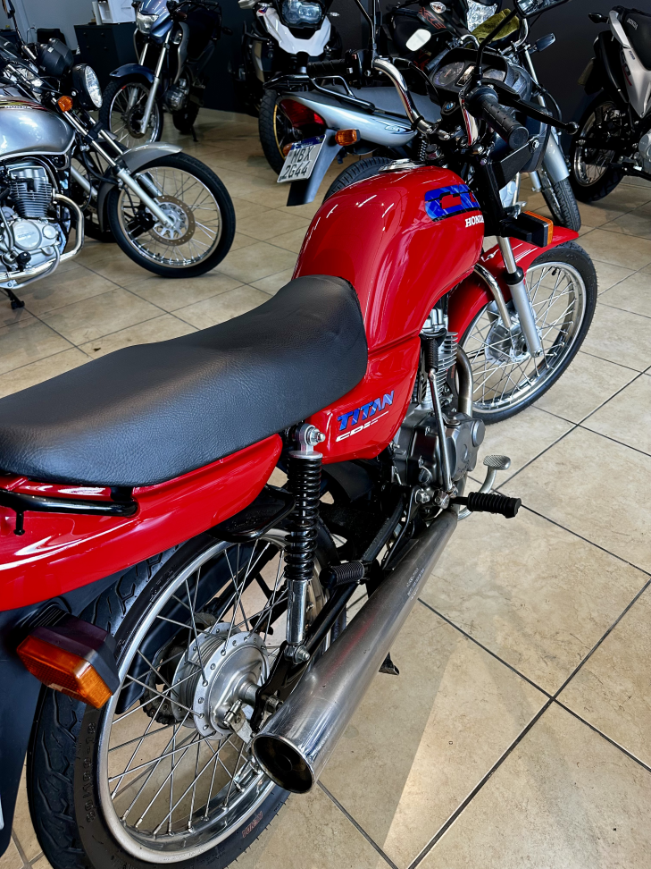 Titan 125 ano 1995 - #3