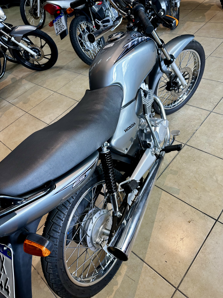 Titan 125 ano 2003 - #3