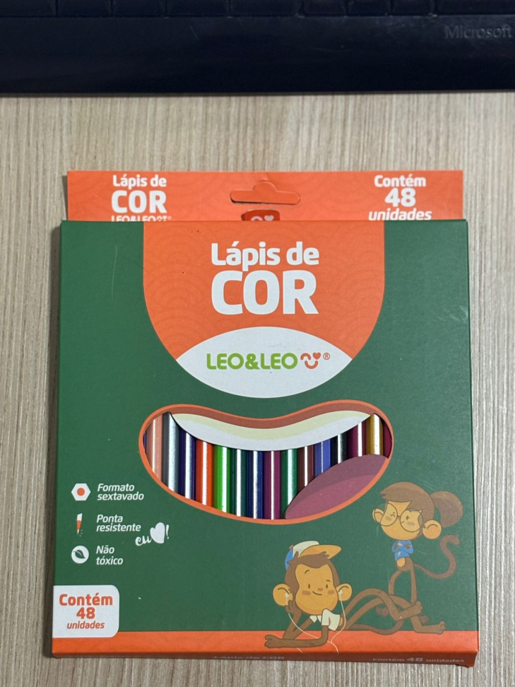Lapis de cor 48 cores resina Leo e Leo