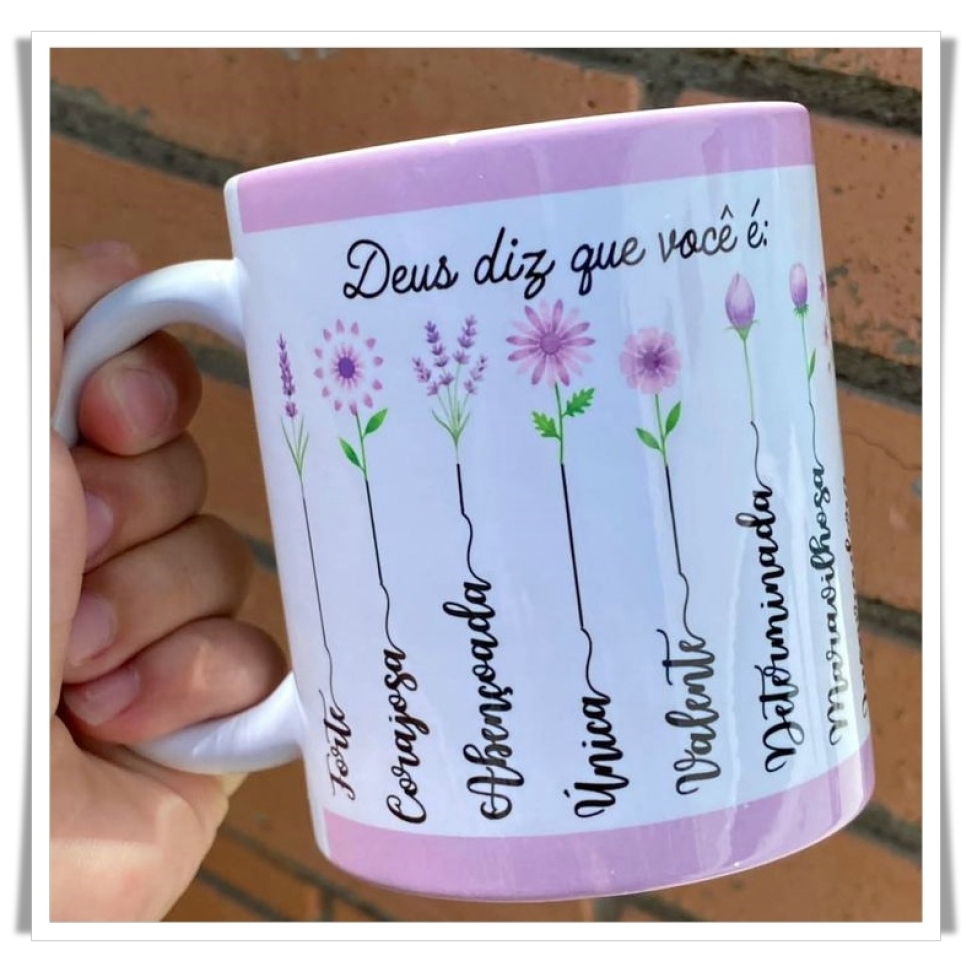 Caneca Personalizada “Deus diz que você é…” com Nome
