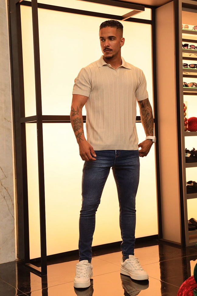 CAMISA TRICÔ COM GOLA BEGE - #1