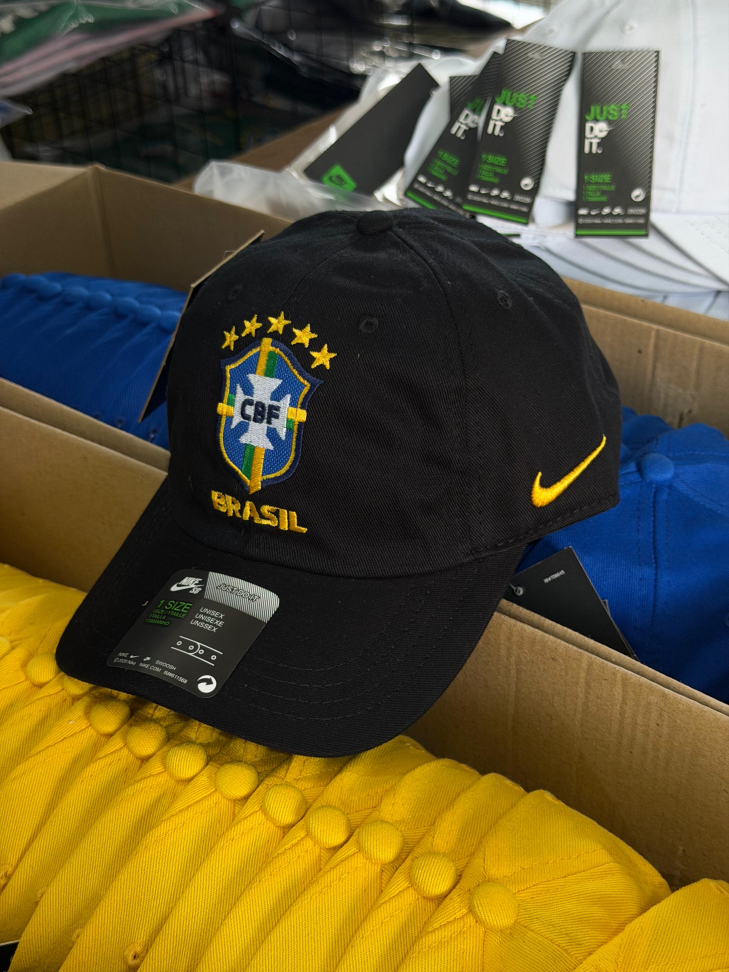 Boné Brasil Bordado c/ Fecho Fivela