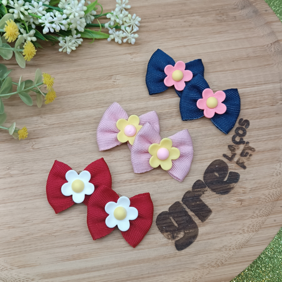 PV12 - Laço M de Fita Jeans e Flor de Biscuit
