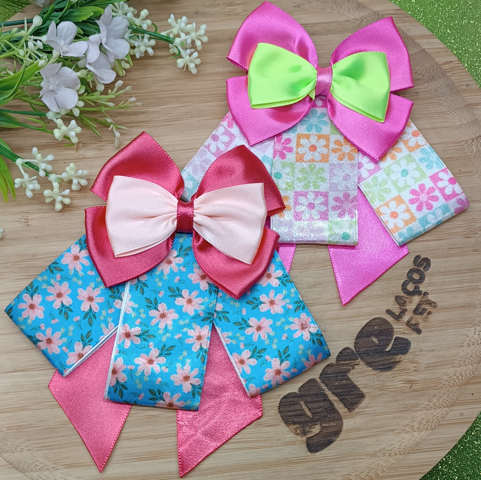 PV30 - Pacote Gargantilha Luxo com Fita Estampada de Flores  para Fêmea.