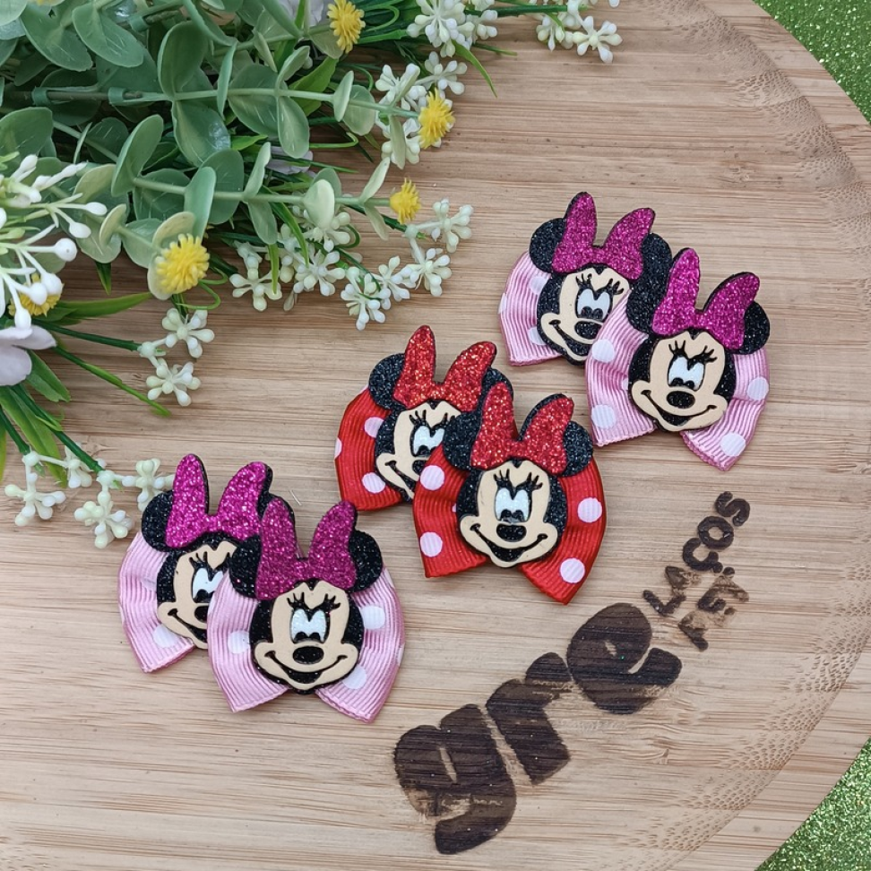 Laço M de Fita de Bolinha da Minnie