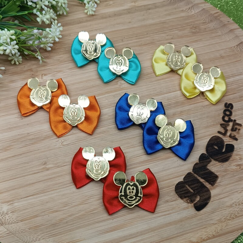 MK06-Laço M de Cetim com Enfeite de Acrílico do Mickey.