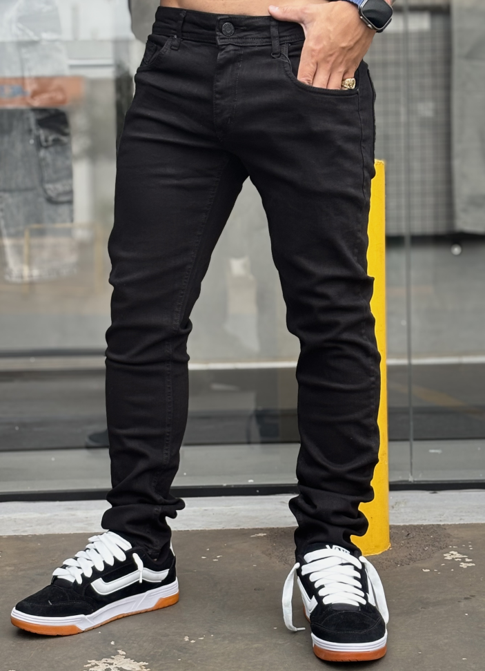 Calça jeans basic 48
