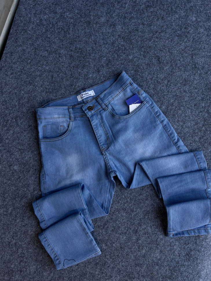 Calça jeans basic 40