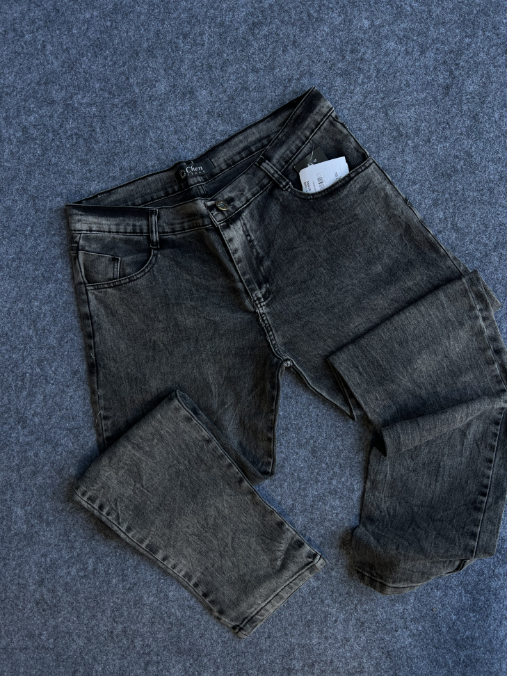 Calça jeans basic 48