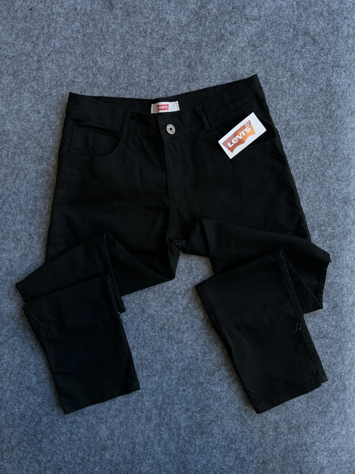Calça jeans basic 42