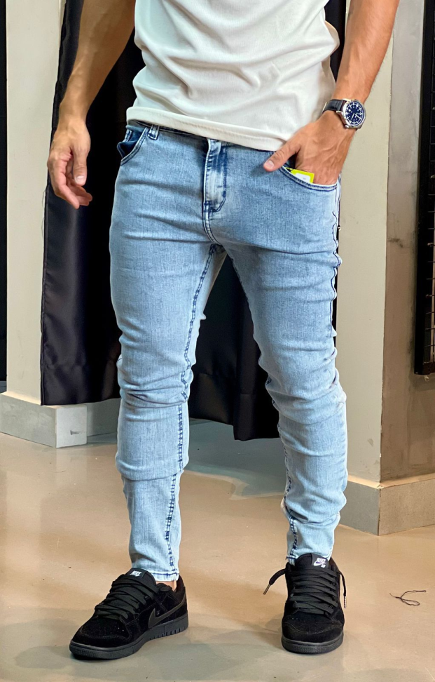 Calça skinny 46