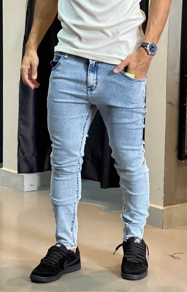 Calça skinny jj 40