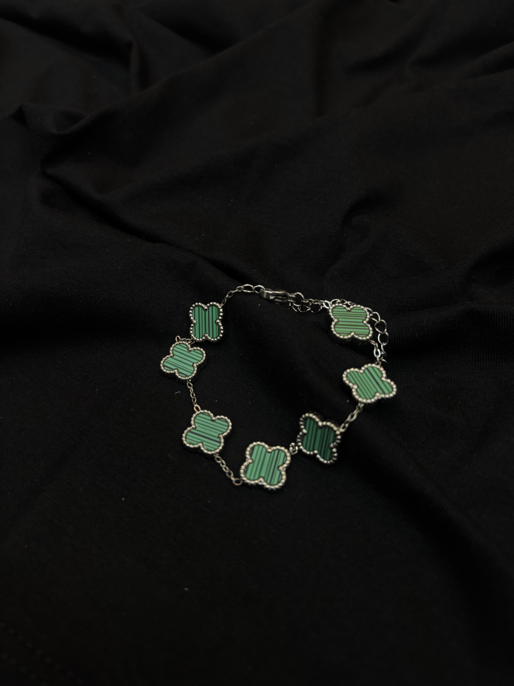 Pulseira de trevo
