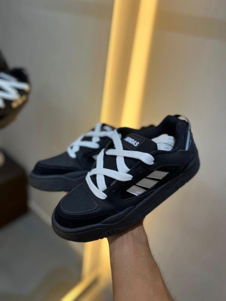 Tenis 42