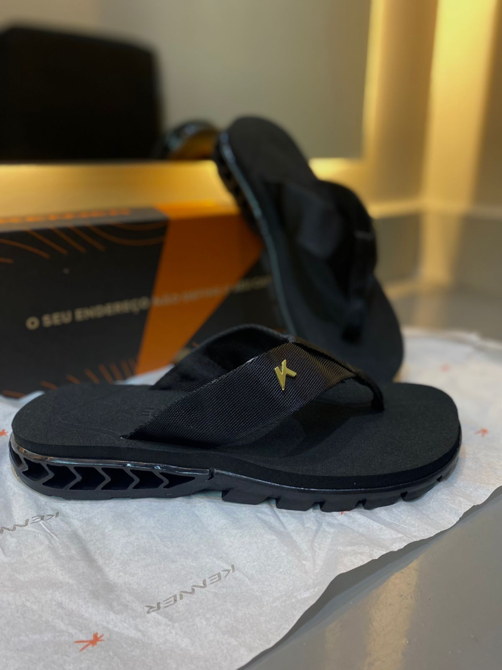 Chinelo kenner 37/38