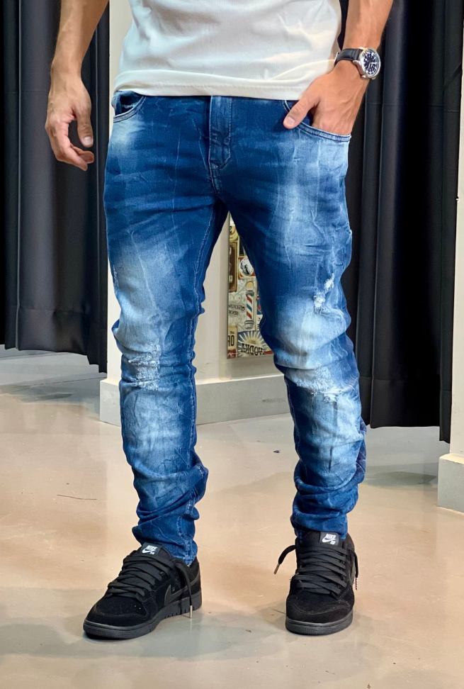 Calça Skinny 44