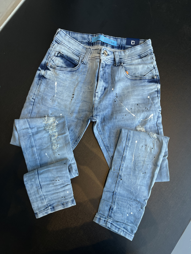 Calça skinny 48