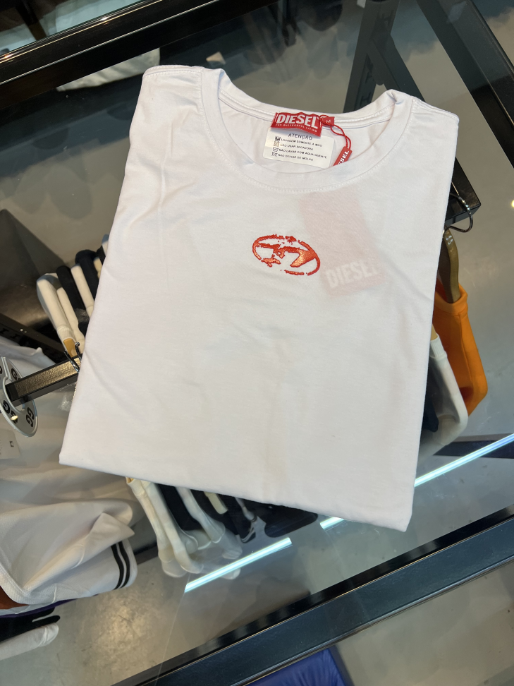 Camiseta multimarcas M