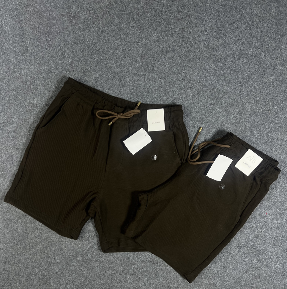 Short Zara M