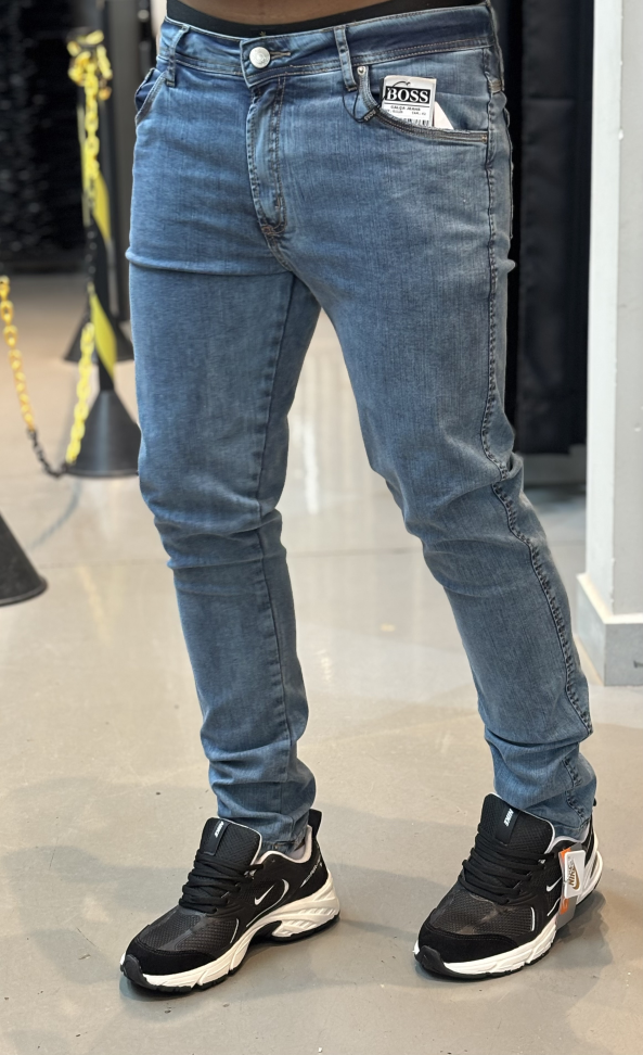 Calça jeans premium 38