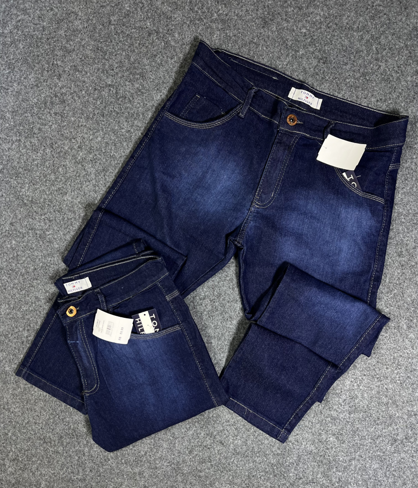 Calça jeans basic 42