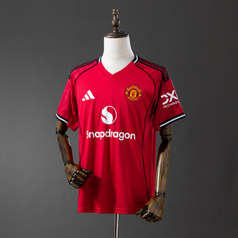 Manchester United I Home 25/26