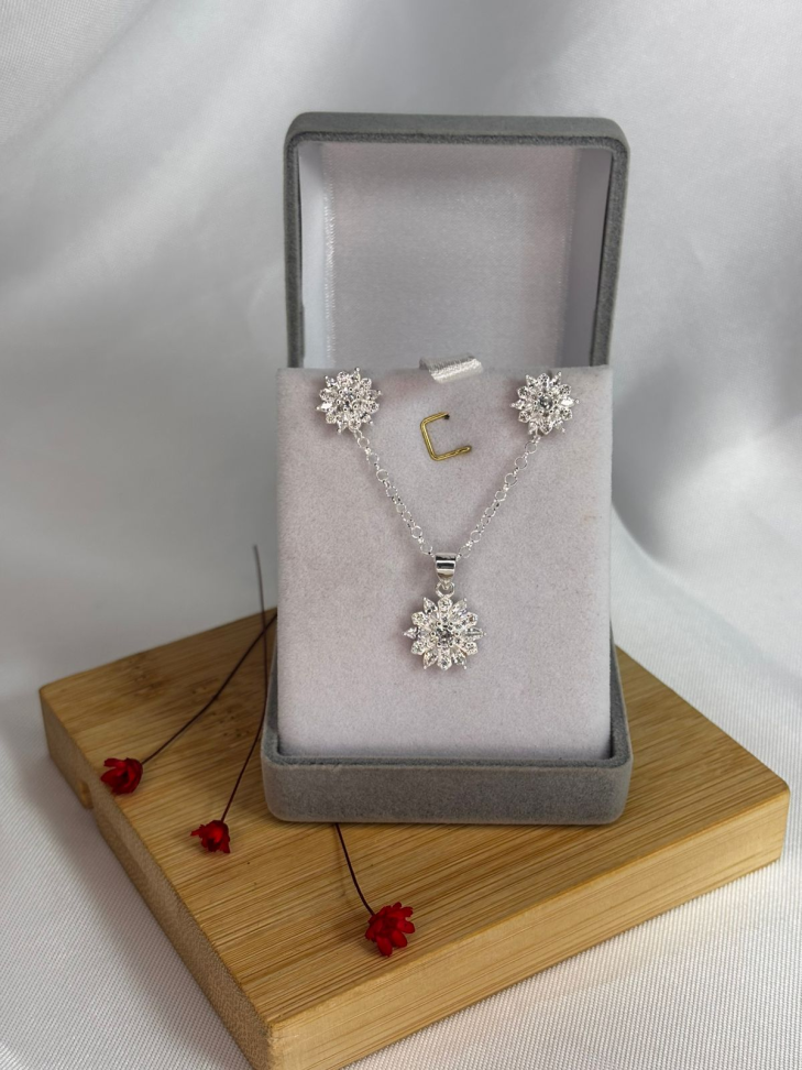 Conjunto Flor