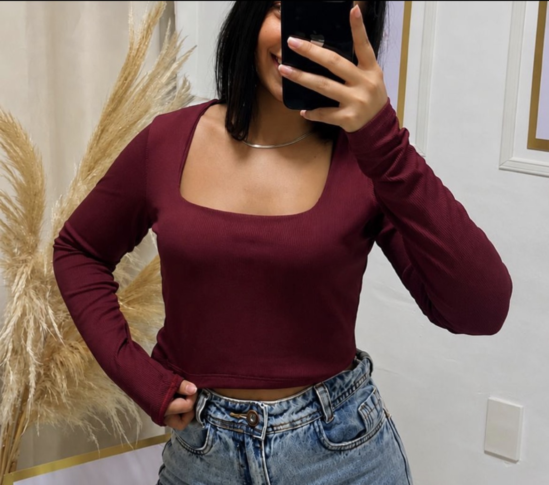 Cropped Nina