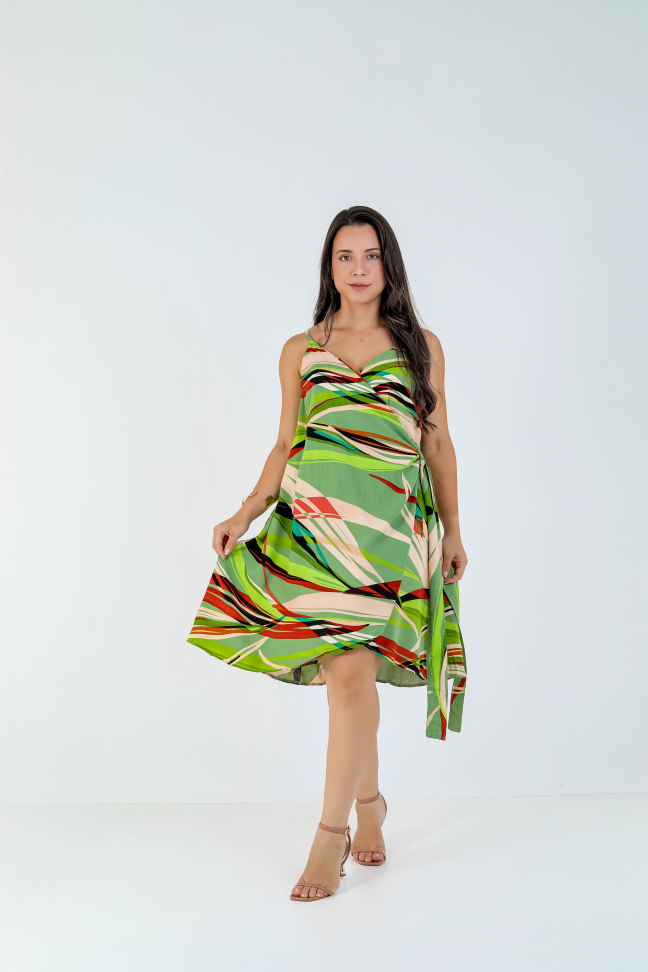Vestido transpassado   Veste até 42/44 Alta saída no atacado
