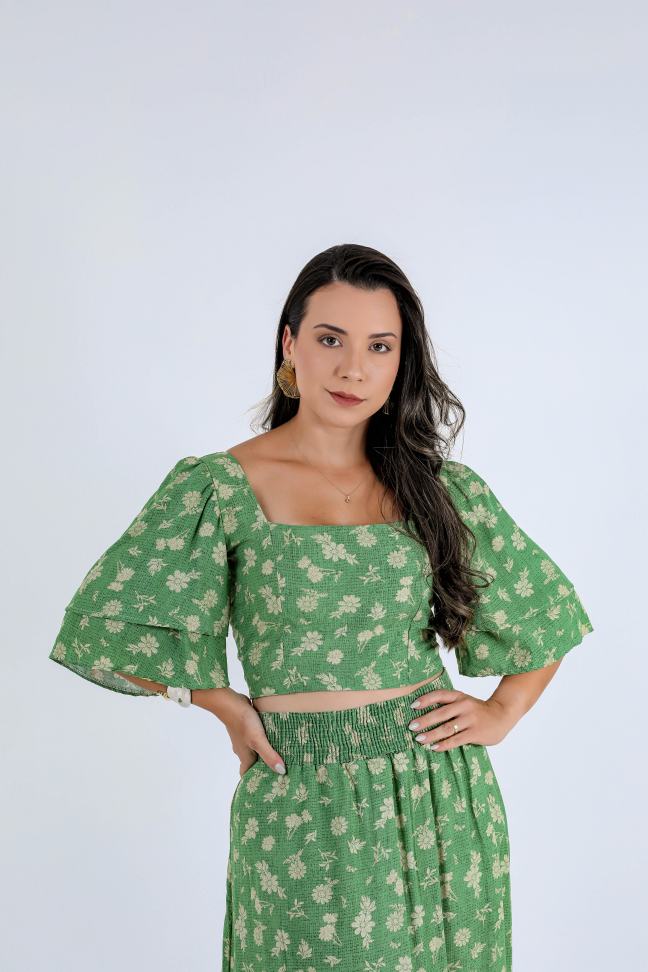 Cropped viscolinho premium Veste até 42 Alta saída no atacado