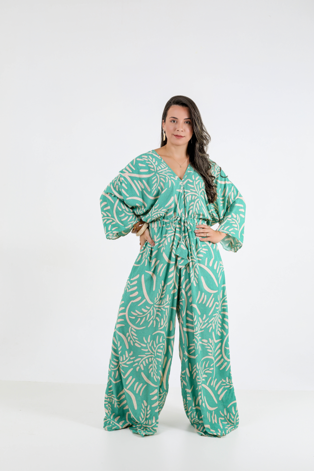 Macacão viscolinho premium  Veste até 42/44 Alta saída no atacado