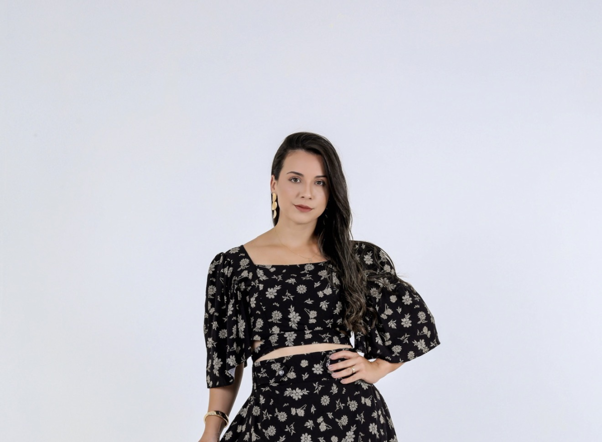 Cropped   viscolinho premium  Veste até 42 Alta saída no atacado