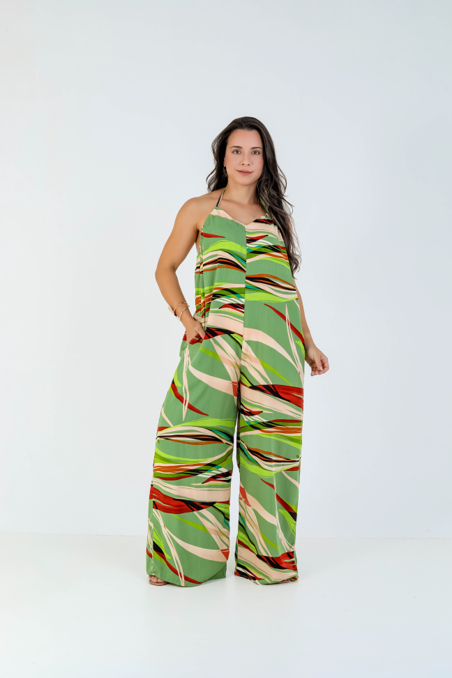 Macacão  Viscolinho Veste até 42/44 Alta saída no atacado