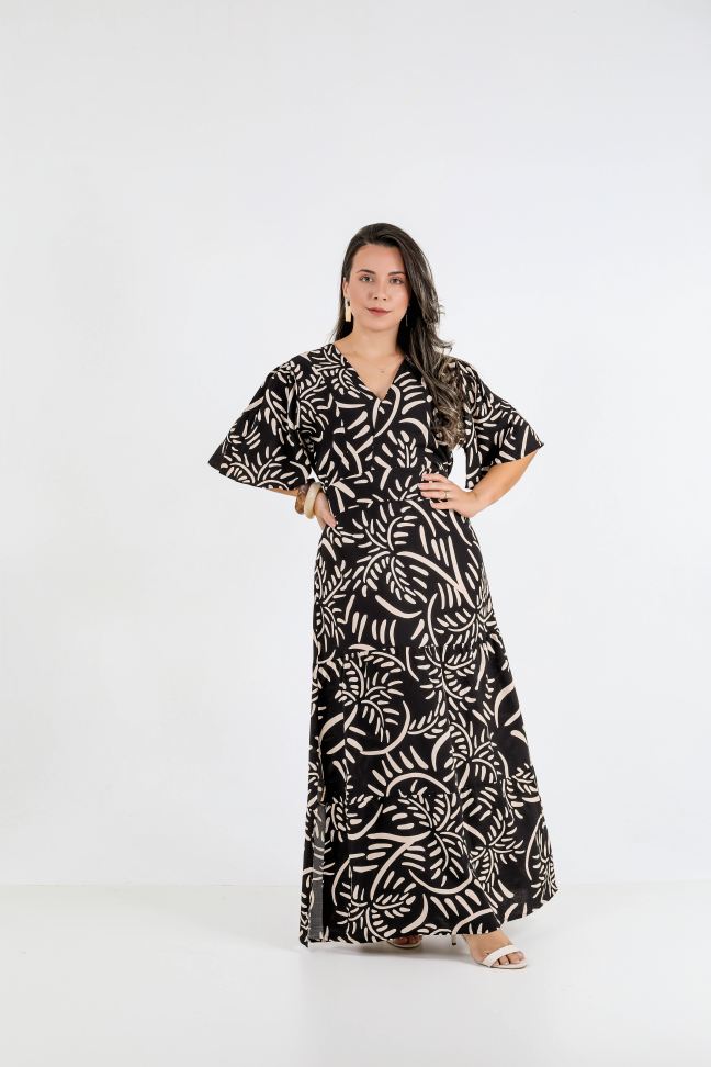 Vestido longo viscolinho premium  Veste até 42/44 Alta saída no atacado