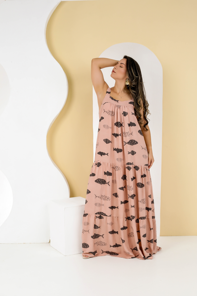 Vestido longo Tecido leve e confortável Veste até 42/44 Alta saída no atacado